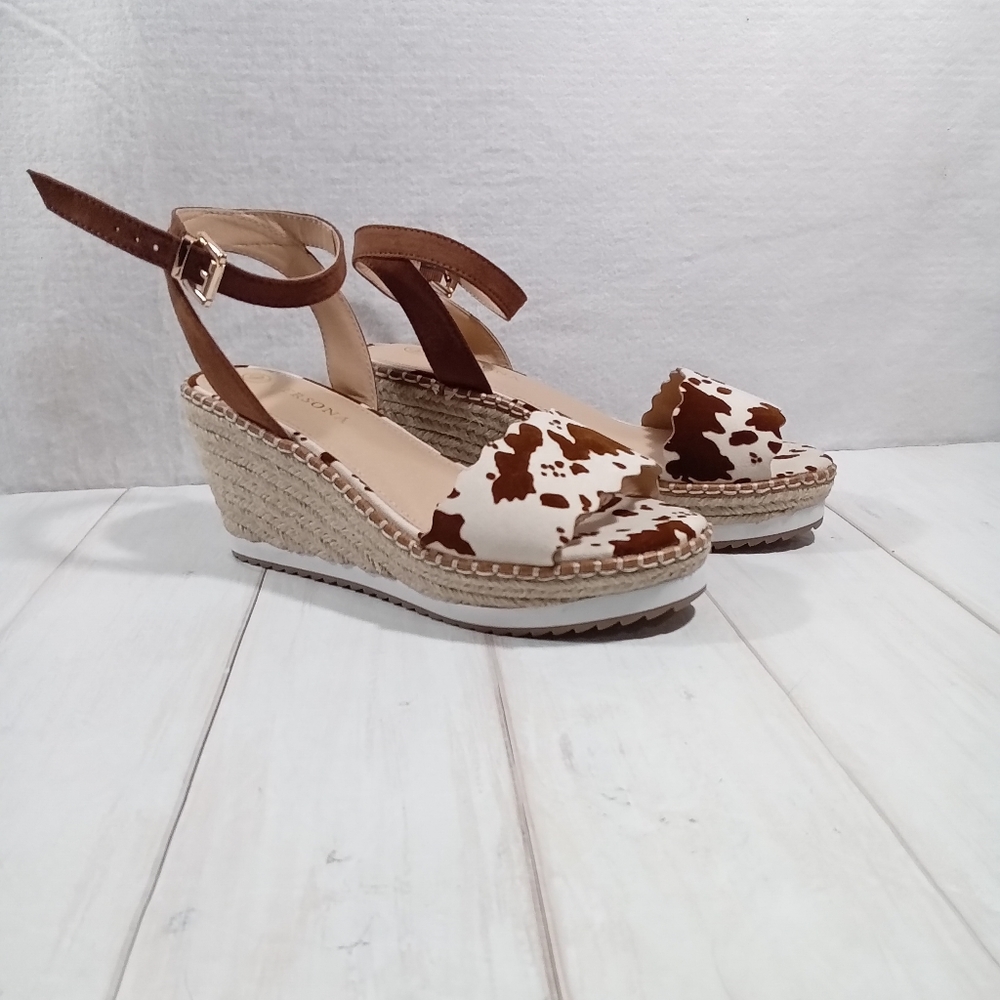 Versona Cow Print Espadrilles Wedge Size 8.5